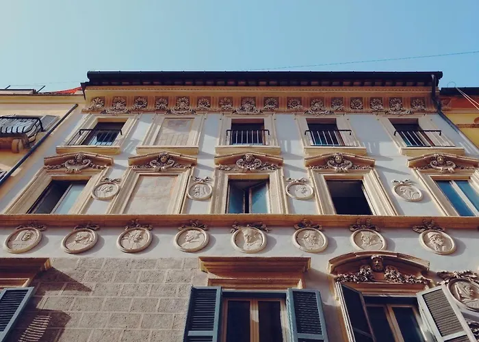 Palazzo Lupardi Relais Bed & Breakfast Rome